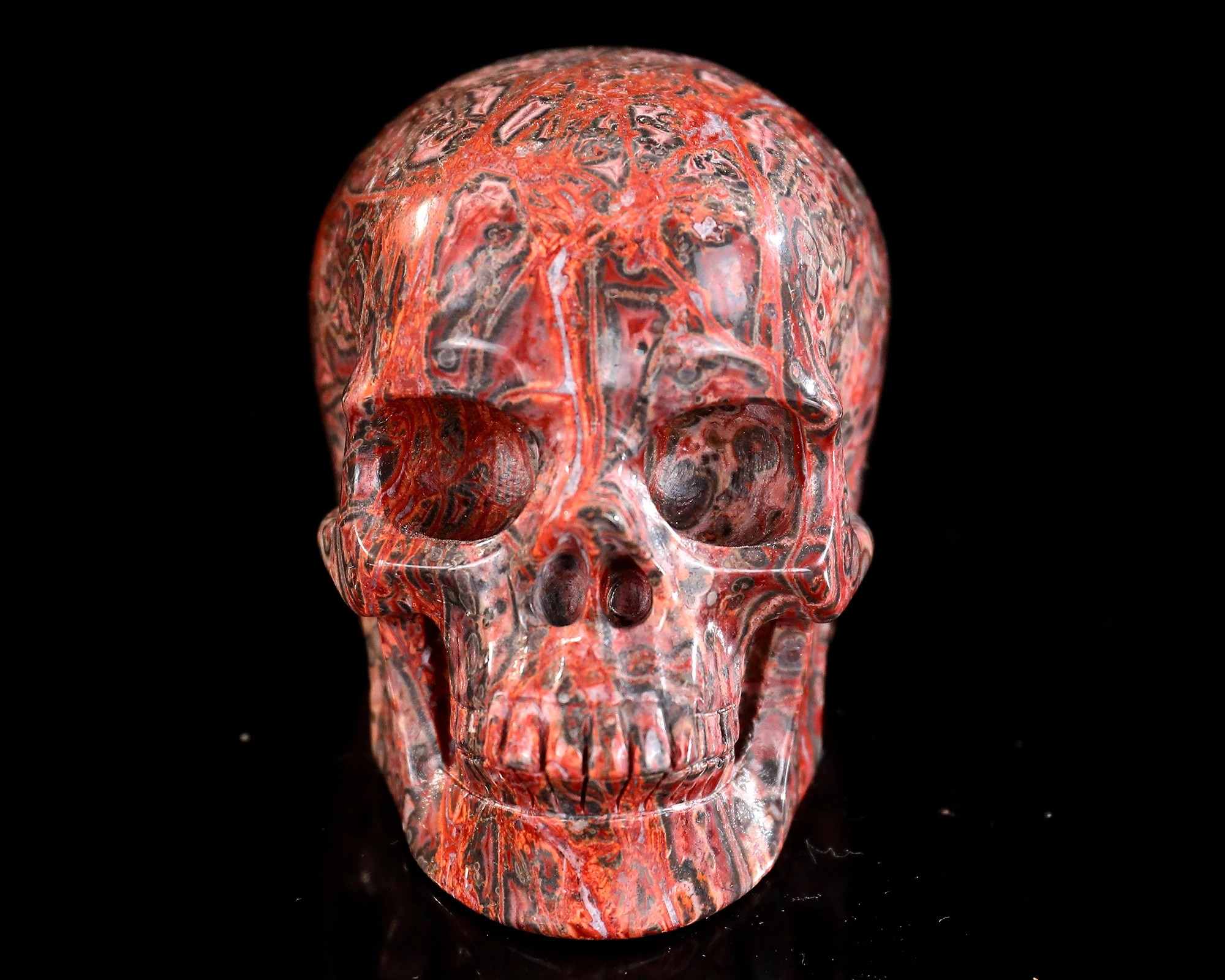 Crânes en cristal de pierre Picasso rouge en vente en gros